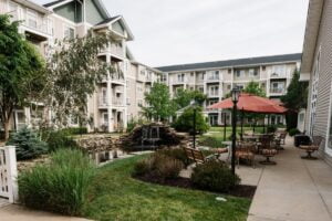 Outdoor courtyard at the Park place at Wingham